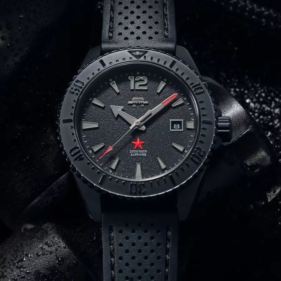베이징 다크 블랙 다이버 200M 시계 42mm 20A - Luxury Watch China 리뷰 및 가격