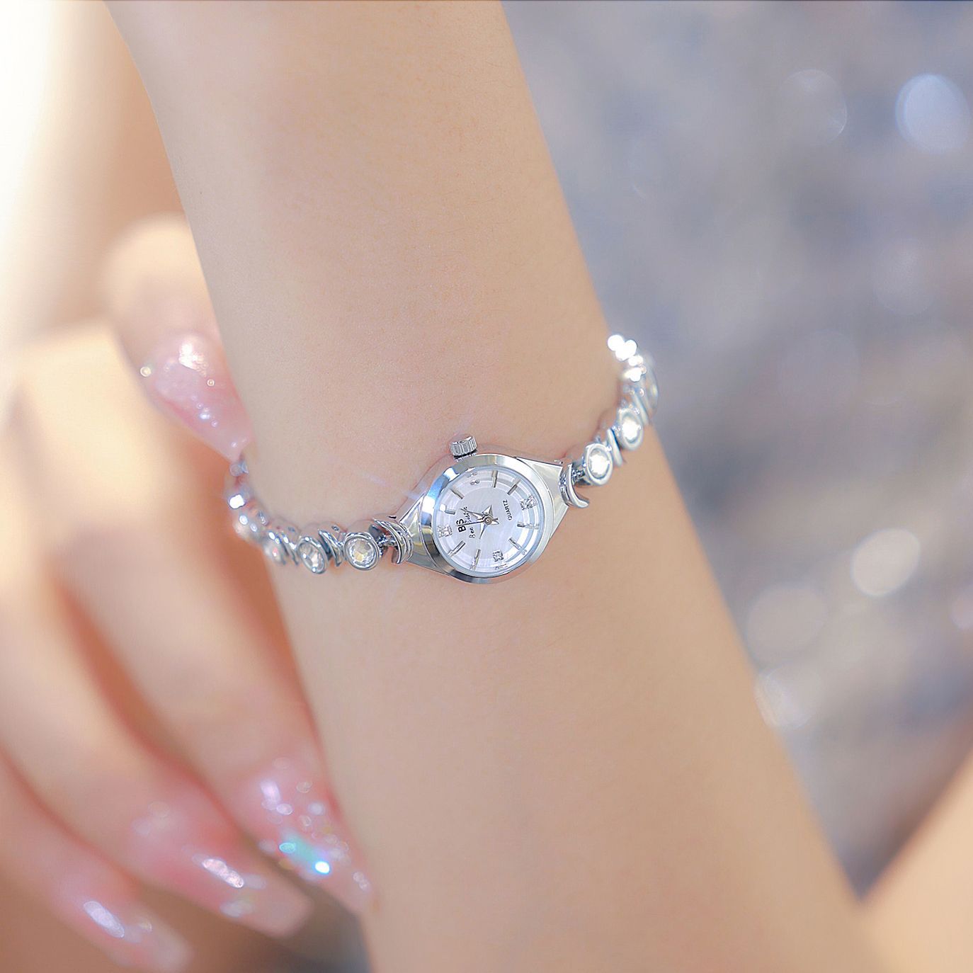 여성용 라이트 럭셔리 브랜드 목록 스타 문 지르콘 유메 - Luxury Watch Brand List 리뷰 및 가격