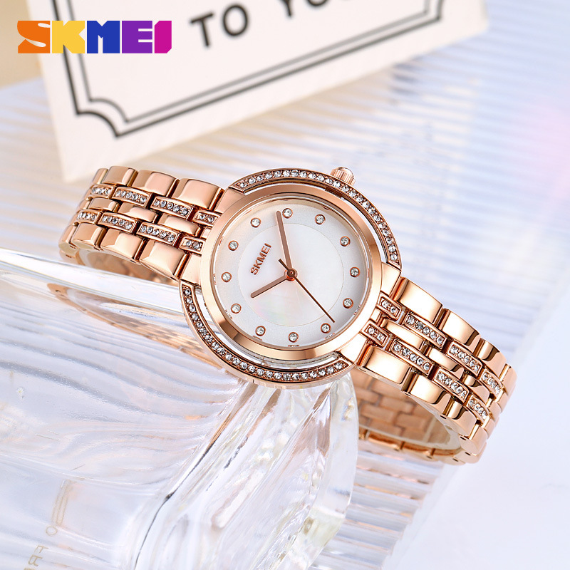 여성용 팔찌 쿼츠 시계 고급 라인스톤 다이얼 아연 합금 - Luxury Watch 리뷰 및 가격